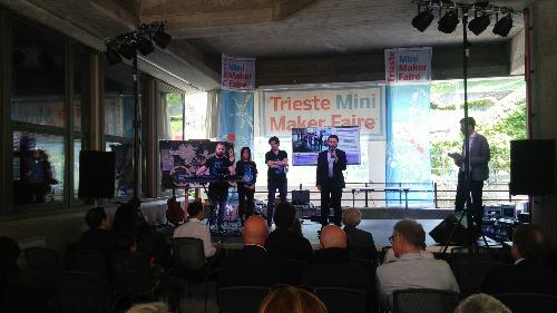 L'inaugurazione del Trieste Mini Maker Faire al Centro di fisica (Ictp) di Miramare